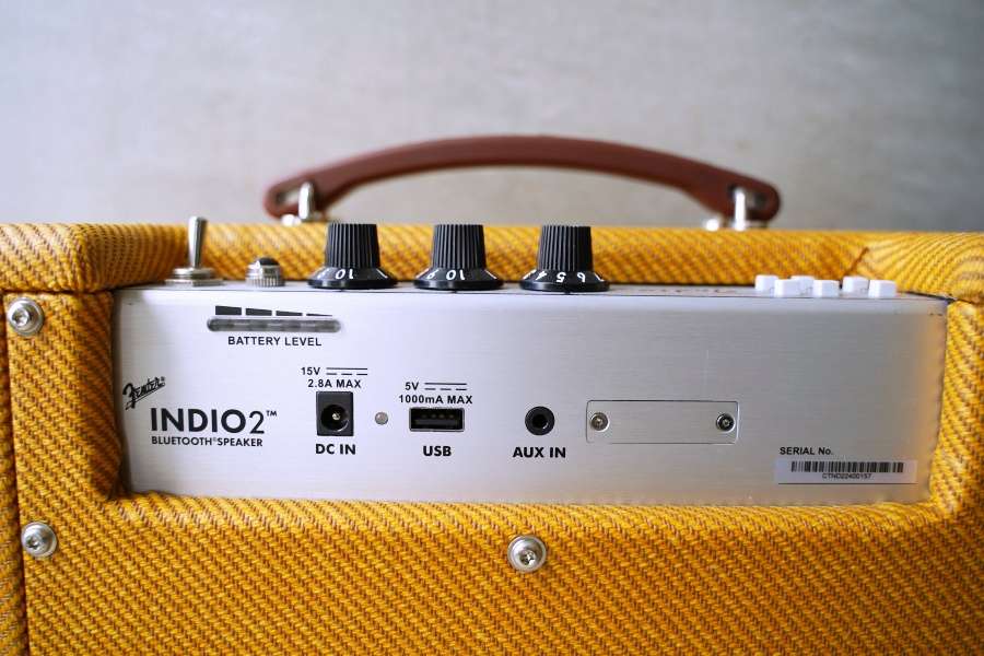 Fender Indio 2 充電